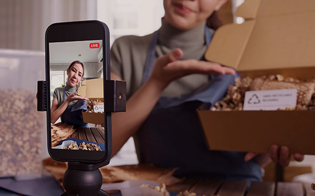 A Influência do Live Commerce na Conversão de Vendas de Moda Online